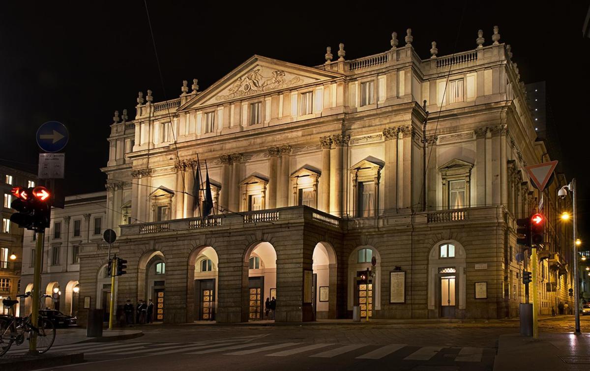 Intomilan Galleria Duomo I Boutique & Design Aparthotel Kültér fotó